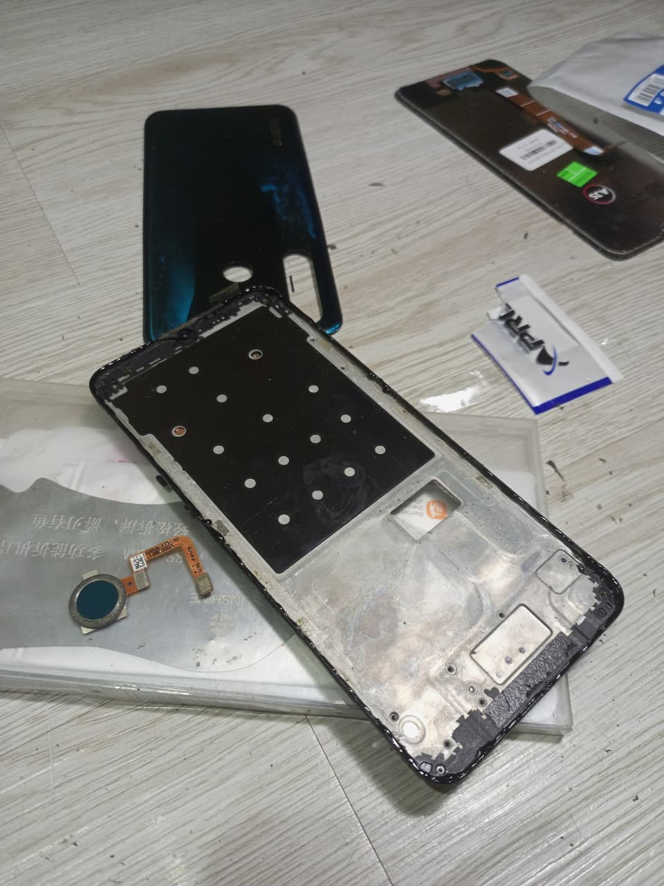 Sebelum Ganti LCD & Perbaikan Socket LCD